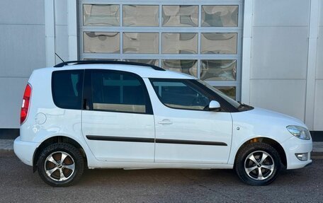 Skoda Roomster, 2011 год, 550 000 рублей, 6 фотография