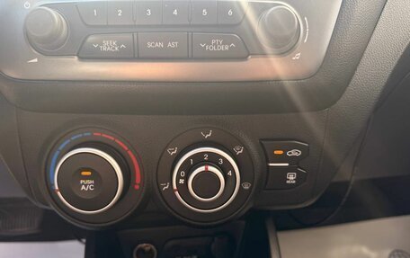 KIA Rio III рестайлинг, 2012 год, 750 000 рублей, 16 фотография