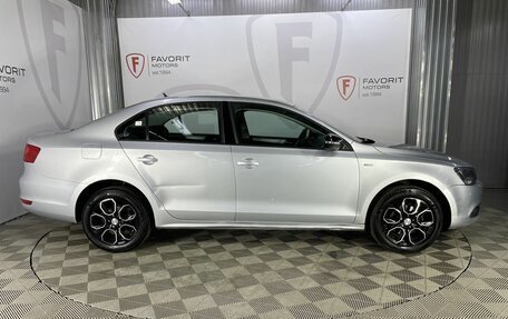 Volkswagen Jetta VI, 2013 год, 1 100 000 рублей, 4 фотография