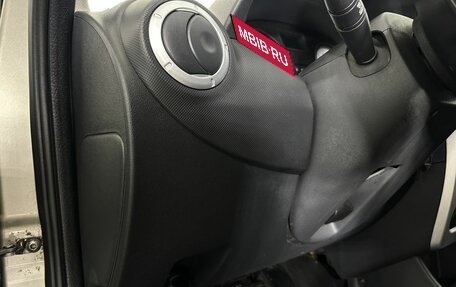 Renault Logan I, 2012 год, 650 000 рублей, 9 фотография