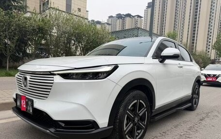 Honda Vezel, 2022 год, 1 743 000 рублей, 1 фотография