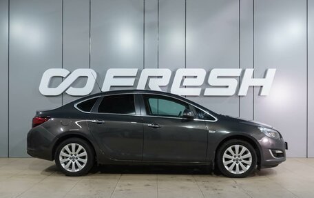 Opel Astra J, 2013 год, 999 000 рублей, 5 фотография