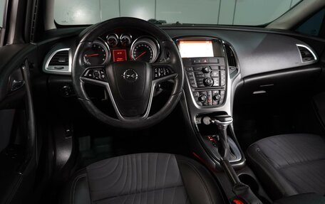 Opel Astra J, 2013 год, 999 000 рублей, 6 фотография