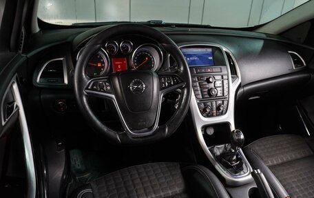 Opel Astra J, 2012 год, 799 000 рублей, 6 фотография