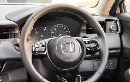 Honda Vezel, 2023 год, 1 936 000 рублей, 12 фотография
