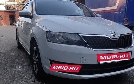 Skoda Rapid I, 2015 год, 1 300 000 рублей, 2 фотография