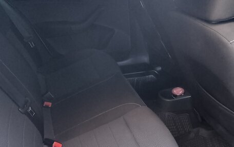 Skoda Rapid I, 2015 год, 1 300 000 рублей, 12 фотография
