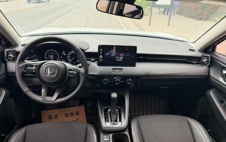 Honda Vezel, 2022 год, 1 743 000 рублей, 10 фотография