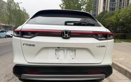 Honda Vezel, 2022 год, 1 743 000 рублей, 5 фотография