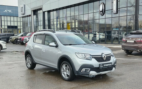 Renault Sandero II рестайлинг, 2022 год, 1 323 000 рублей, 3 фотография