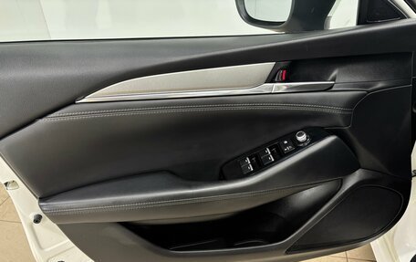 Mazda 6, 2018 год, 2 045 000 рублей, 7 фотография