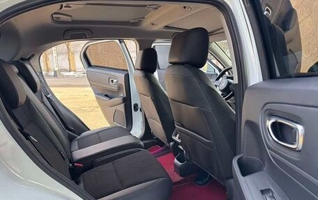 Honda Vezel, 2022 год, 1 748 000 рублей, 10 фотография