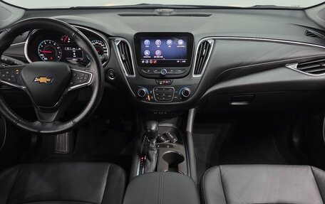 Chevrolet Malibu IX, 2021 год, 1 350 000 рублей, 11 фотография