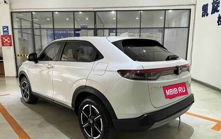 Honda Vezel, 2022 год, 1 856 000 рублей, 6 фотография