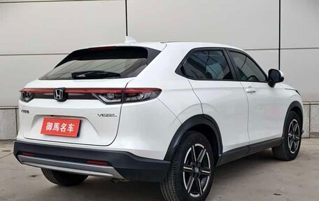 Honda Vezel, 2022 год, 1 931 000 рублей, 4 фотография