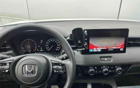 Honda Vezel, 2022 год, 1 931 000 рублей, 9 фотография