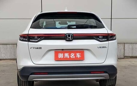 Honda Vezel, 2022 год, 1 931 000 рублей, 5 фотография