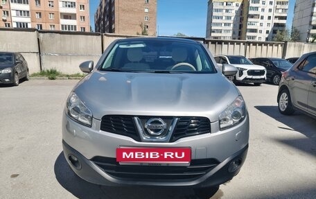 Nissan Qashqai, 2011 год, 1 050 000 рублей, 2 фотография