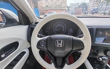 Honda Vezel, 2022 год, 1 584 000 рублей, 14 фотография