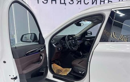 BMW X1, 2022 год, 2 300 000 рублей, 6 фотография
