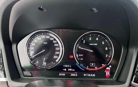 BMW X1, 2022 год, 2 300 000 рублей, 14 фотография