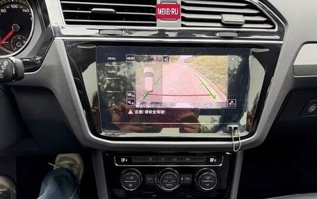 Volkswagen Tiguan II, 2023 год, 2 500 000 рублей, 8 фотография