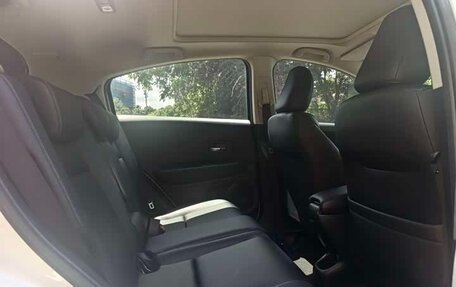 Honda Vezel, 2022 год, 1 589 000 рублей, 11 фотография