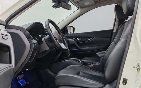 Nissan X-Trail, 2022 год, 2 100 000 рублей, 2 фотография