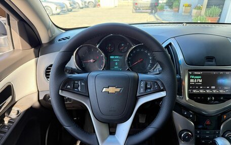 Chevrolet Cruze II, 2013 год, 875 000 рублей, 8 фотография