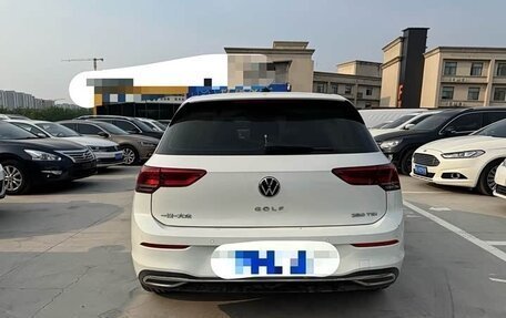 Volkswagen Golf VIII, 2021 год, 1 900 000 рублей, 4 фотография