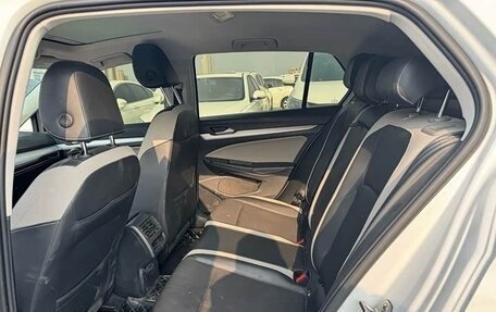 Volkswagen Golf VIII, 2021 год, 1 900 000 рублей, 8 фотография