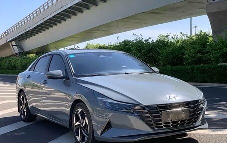 Hyundai Elantra, 2022 год, 1 270 000 рублей, 3 фотография