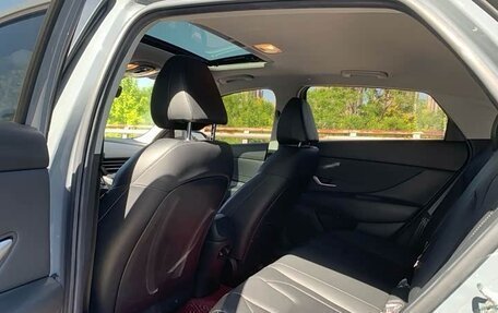 Hyundai Elantra, 2022 год, 1 270 000 рублей, 9 фотография