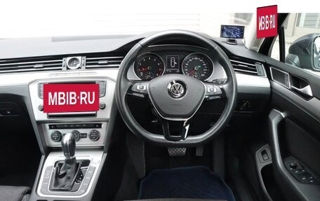 Volkswagen Passat B8 рестайлинг, 2015 год, 1 140 010 рублей, 8 фотография