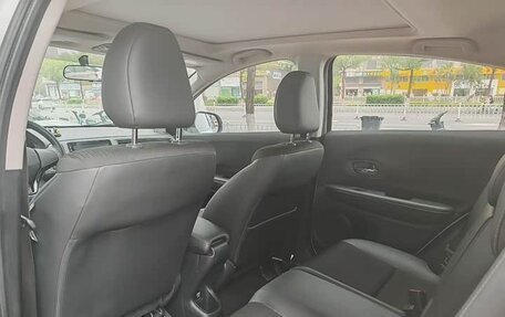 Honda Vezel, 2022 год, 1 594 000 рублей, 8 фотография