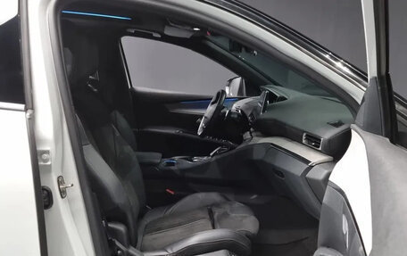 Peugeot 5008 II, 2022 год, 1 590 007 рублей, 10 фотография
