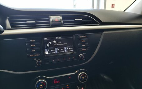 KIA Rio IV, 2017 год, 1 000 000 рублей, 12 фотография