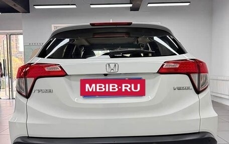 Honda Vezel, 2022 год, 1 524 000 рублей, 5 фотография