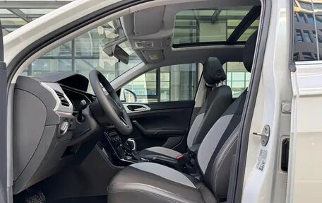 Volkswagen T-Cross I, 2023 год, 1 269 003 рублей, 15 фотография