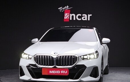 BMW 5 серия, 2025 год, 8 100 000 рублей, 3 фотография