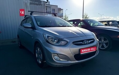 Hyundai Solaris II рестайлинг, 2012 год, 830 000 рублей, 1 фотография
