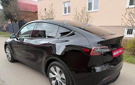 Tesla Model Y I, 2022 год, 3 900 000 рублей, 5 фотография