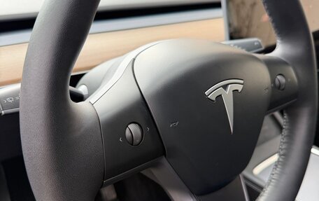 Tesla Model Y I, 2022 год, 3 900 000 рублей, 10 фотография