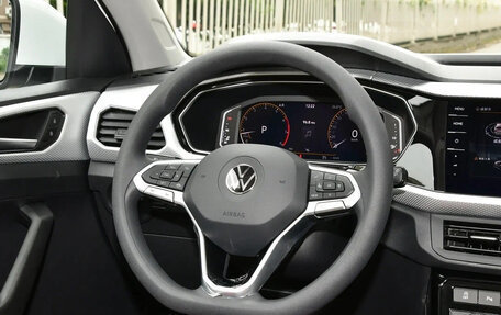 Volkswagen T-Cross I, 2023 год, 1 259 003 рублей, 13 фотография