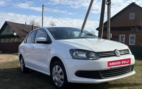 Volkswagen Polo VI (EU Market), 2013 год, 540 000 рублей, 2 фотография