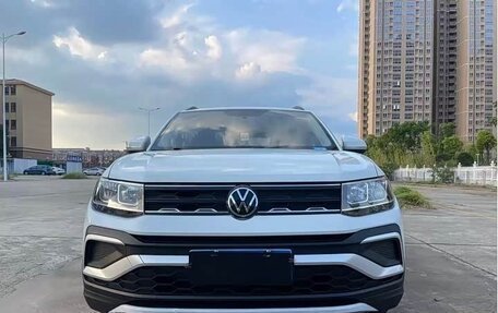 Volkswagen T-Cross I, 2023 год, 1 360 000 рублей, 13 фотография