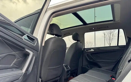 Volkswagen Tiguan II, 2022 год, 2 280 025 рублей, 8 фотография