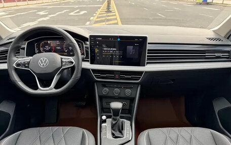 Volkswagen Tiguan II, 2022 год, 2 280 025 рублей, 4 фотография