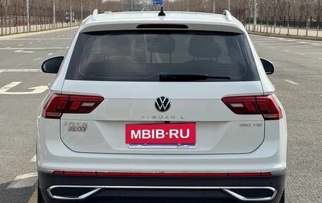Volkswagen Tiguan II, 2022 год, 2 280 025 рублей, 9 фотография