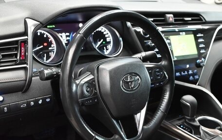 Toyota Camry, 2018 год, 2 945 000 рублей, 11 фотография